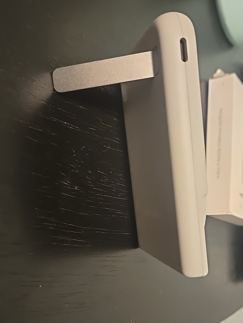 Magnet Wireless Battery Pack - Picture 5 of 6
